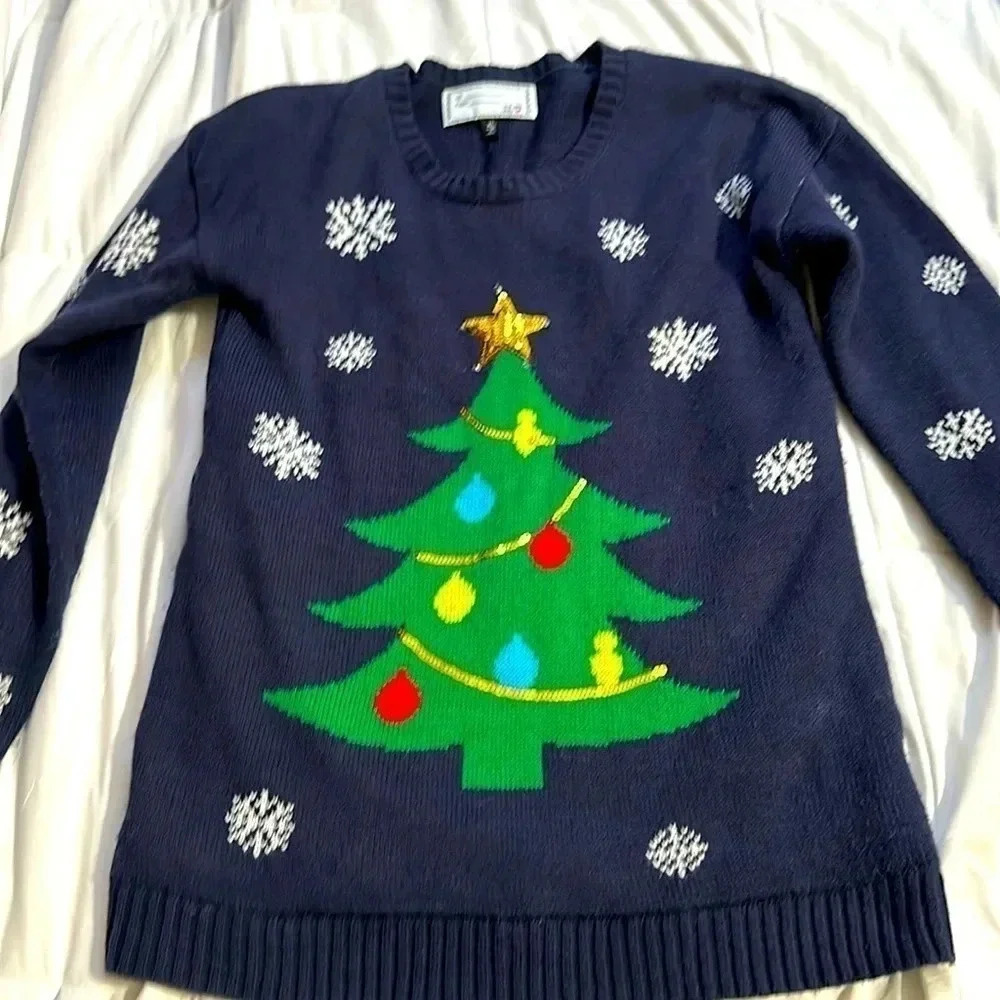 Derek Heart Christmas sweater tree and snowflakes juniors size XL